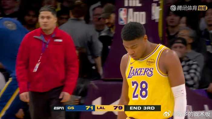 湖人单节38分领先勇士8分进入末节